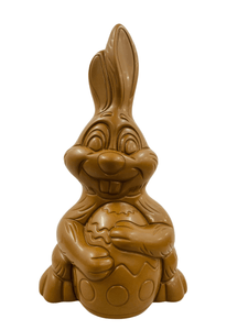 Figurine de lapin avec oeuf pour cadeau de chocolat de Pâques