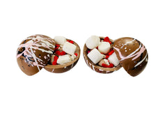 Charger l'image dans la galerie, Bombes de chocolat chaud avec guimauves et bonbons. Cadeau pour enfants à commander sur la boutique en ligne.