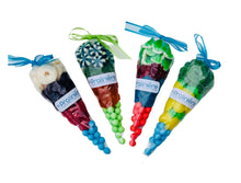 Charger l'image dans la galerie, Cônes de bonbons et jujubes frais pour offrir en cadeau sur boutique en ligne