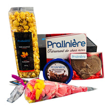 Charger l'image dans la galerie, Chocolats, bonbons et popcorn gourmets contenu de la boite cadeau de Saint-Valentin de la chocolaterie artisanale Pralinière