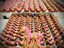 Charger l&#39;image dans la galerie, licornes en chocolat pour la saint-valentin