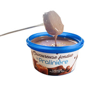 Charger l&#39;image dans la galerie, Fruit trempé dans une fondue au chocolat caramel fleur de sel de la Pralinière