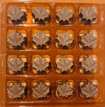 Charger l&#39;image dans la galerie, Boîte de chocolat 16 morceaux saveur au choix